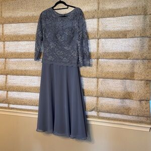 JJs House Long Sleeve Lace Dress in Blue